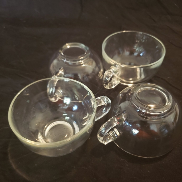 Set of 4 Vintage Clear Glass Teacups - Picture 3 of 4